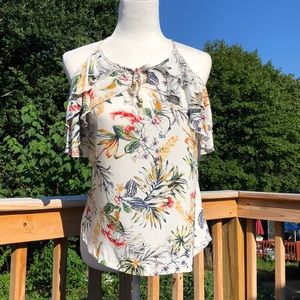 NWOT Floral blouse with tie front